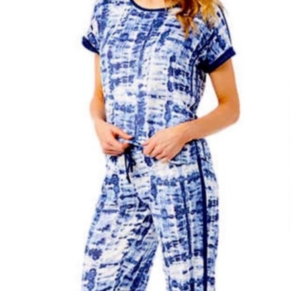 Lucky Brand size large comfy navy blue and white tie dye print pajama set